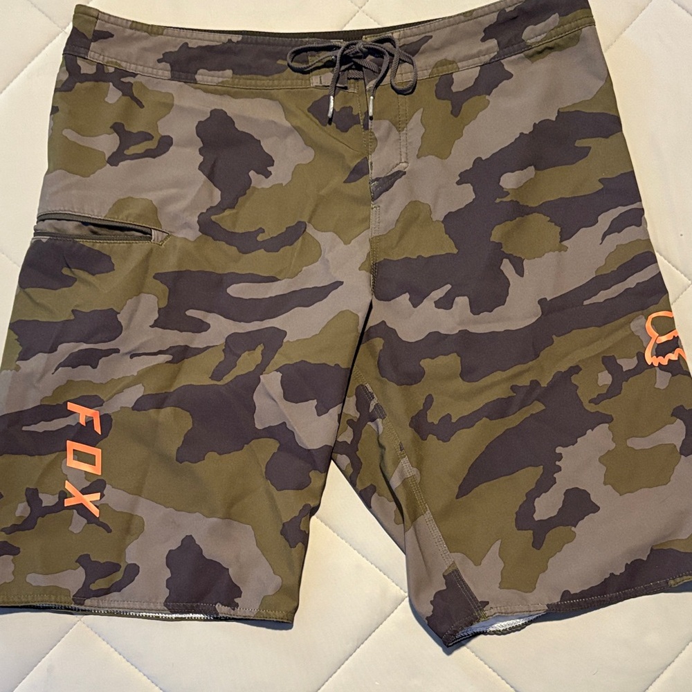 Fox Men's Camo Board Shorts - Olive and Black